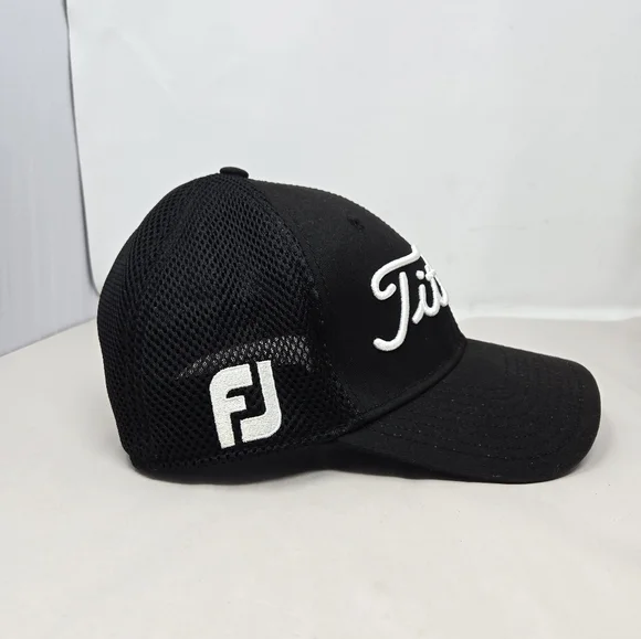 Titleist FJ Pro V1 Black Golfing Casual Hat Sz Med To Large White Lettering Mesh - Picture 4 of 9